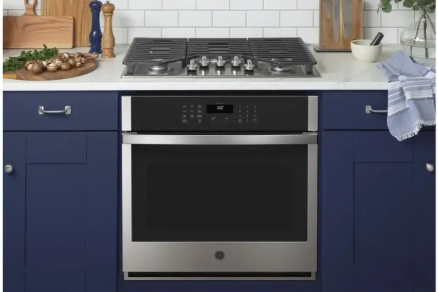 self-cleaning-GE-oven